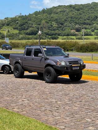NISSAN FRONTIER 2.8 SE 4X4 CD TURBO ELETRONIC DIESEL 4P MANUAL NISSAN FRONTIER 2.8 SE 4X4 CD TURBO ELETRONIC DIESEL 4P MANUAL